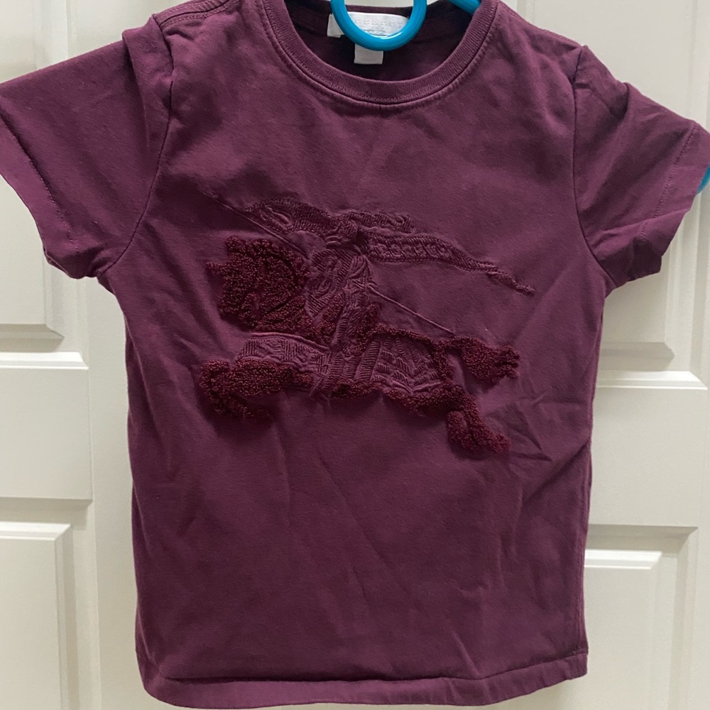 Boys Burberry 4Y 4T burgundy tee shirt